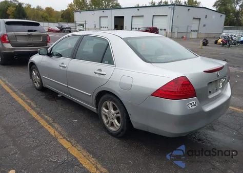 2006 Honda Accord 2.4 Se from USA, damaged, VIN 1HGCM55326A090368